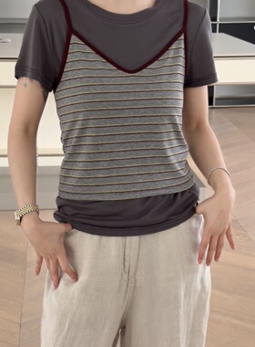 妍西家诗歌兰女装26夏550816时尚韩货灰色条纹吊带+短袖T恤可退换