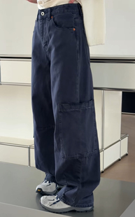 妍西家 诗歌兰女装26早春新款26255时尚深蓝水洗感口袋工装牛仔裤