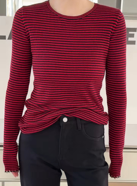 妍西家 诗歌兰女装25冬款70228时尚气质红色圆领条纹显瘦修身T恤