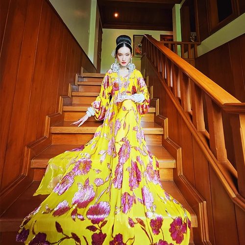 我是朱丽叶原创联名款超大施华洛大扫肩欧式耳环发箍套组