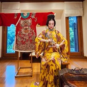 我是朱丽叶原创真丝织金提花绒重工大花盘扣新国风长衫