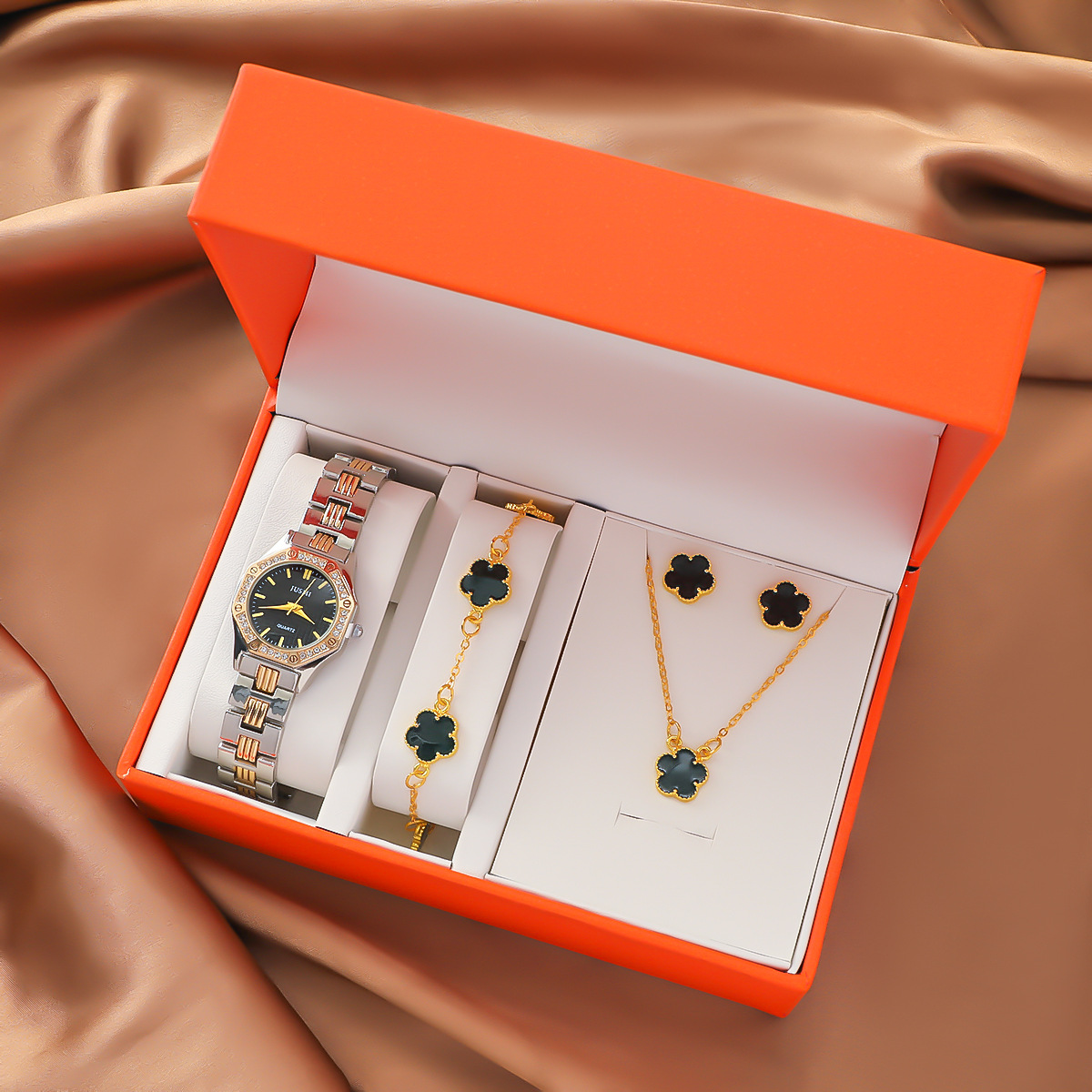 新款高级感钢带手表女士圆盘表轻奢石英表华朵手链项链精美套装