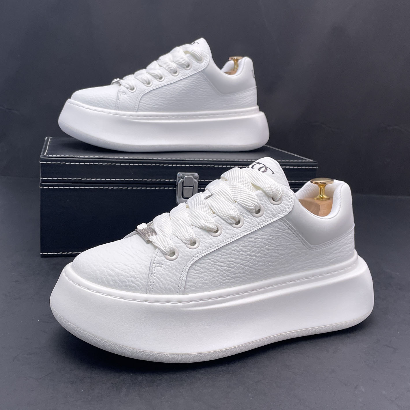 春季新款男鞋厚底小白鞋