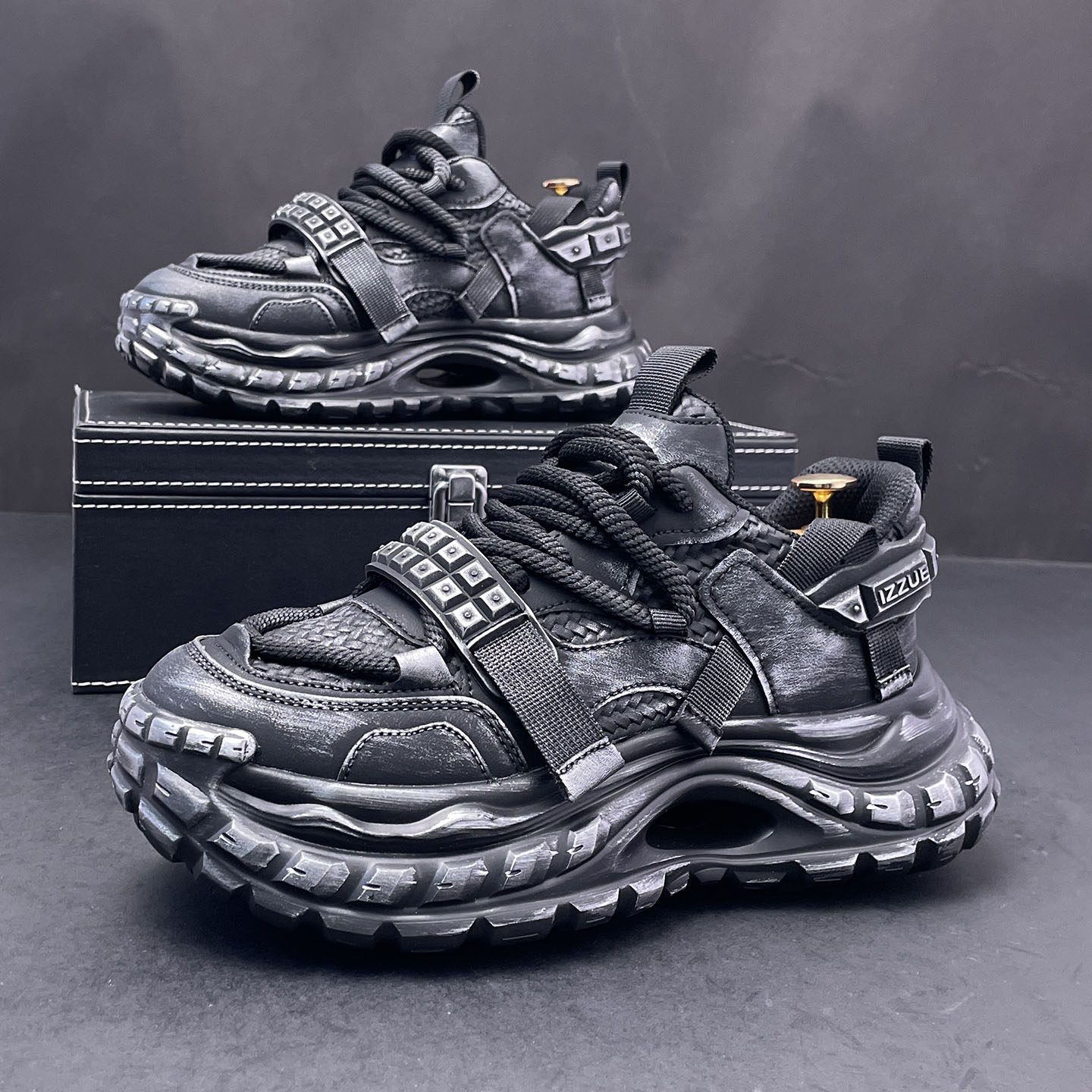 老爹鞋男士厚底高级感冬季新款时尚内增高鞋子个性潮流运动休闲鞋