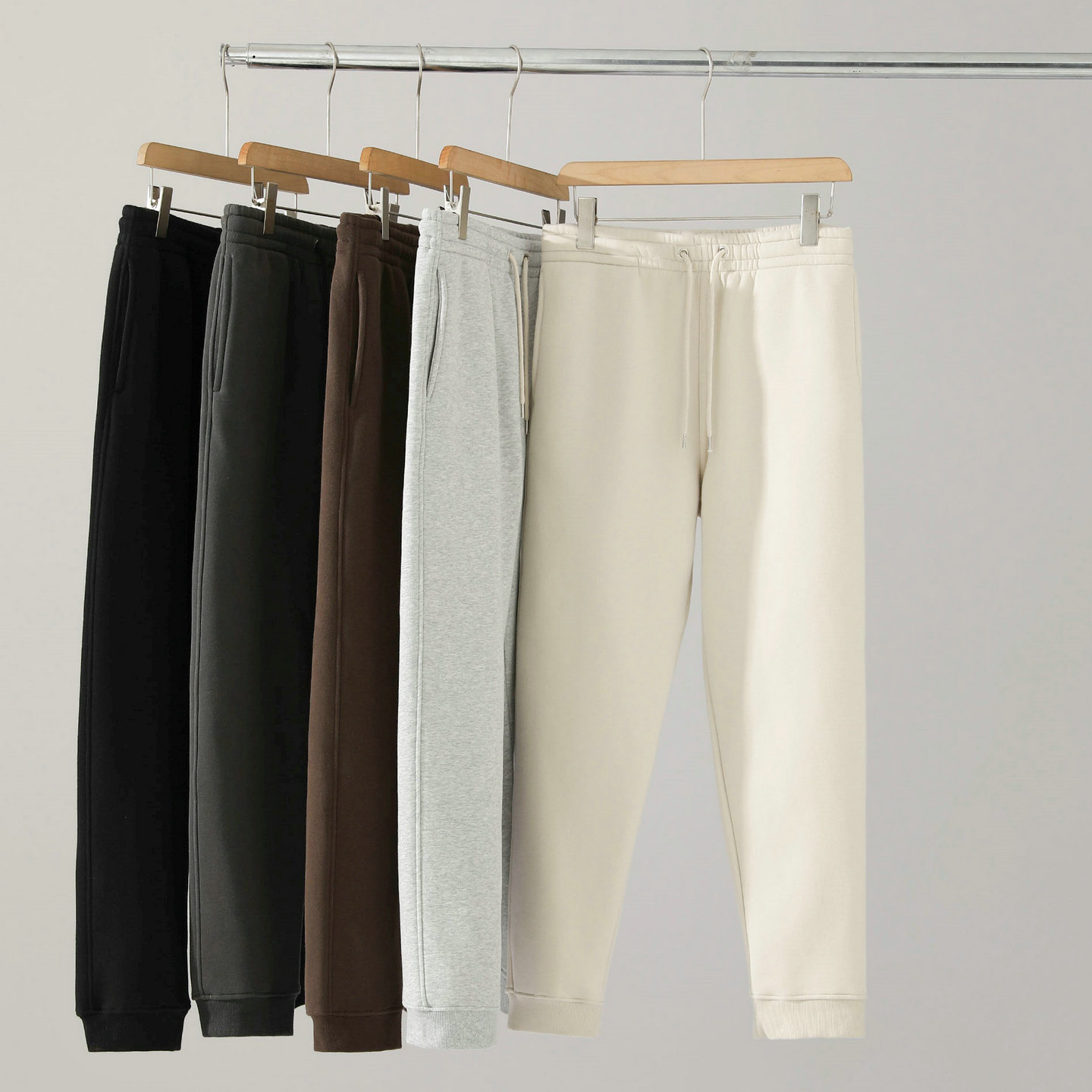 外贸男装！高端！恒温自发热！2025秋冬加绒运动裤卫裤男束脚长裤