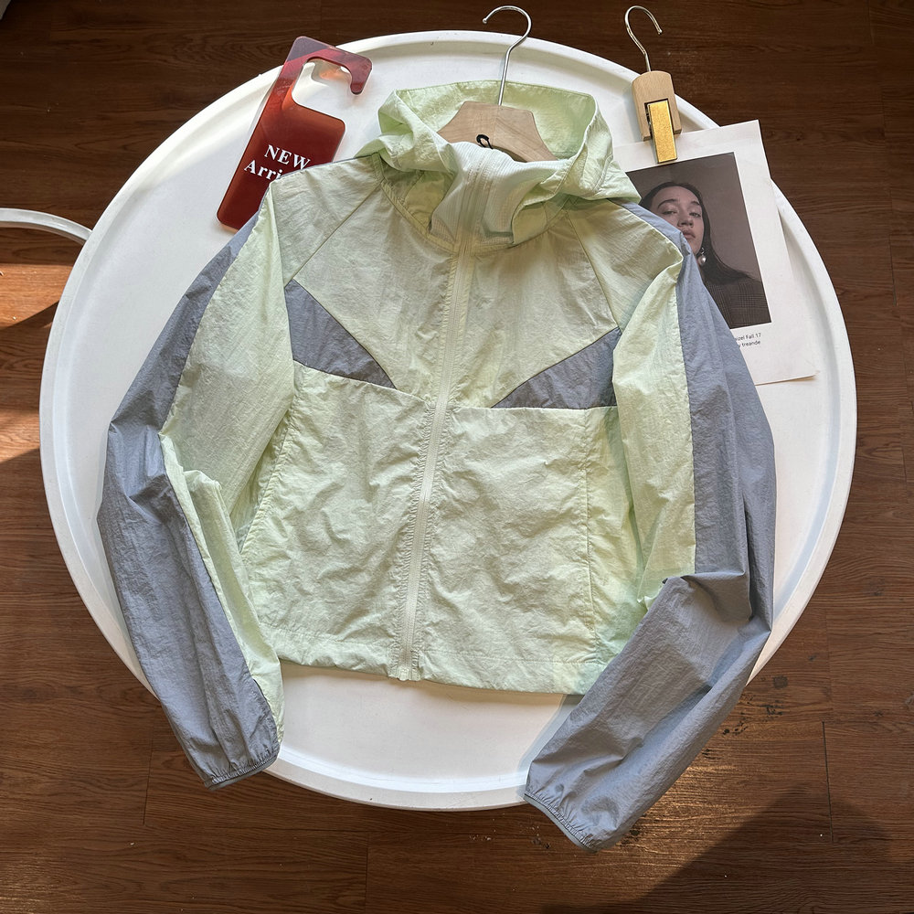 399+！户外山系轻薄防晒衣女2025春夏新款连帽骑行运动外套防晒服
