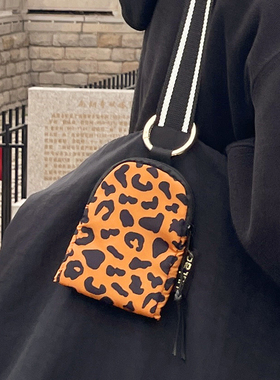 uutao原创便携鼠标收纳包可挂包上零钱耳机化妆包旅行酒店门卡包