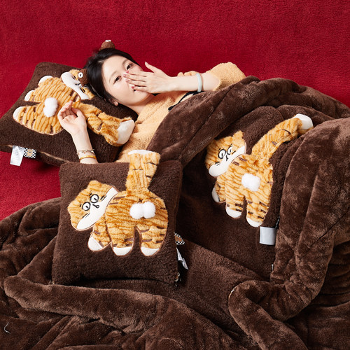 两用抱枕被靠垫枕头被午休汽车沙发办公室午睡加厚卡通猫咪学生被