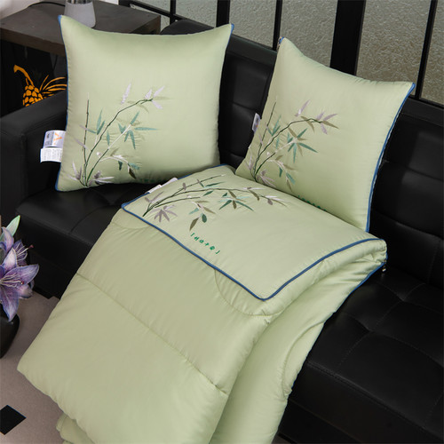 国风两用抱枕被午睡空调被