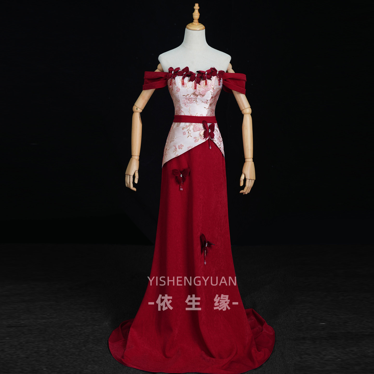 高端复古风一字肩酒红色宴会晚礼服轻奢高级感演出服敬酒服绑带