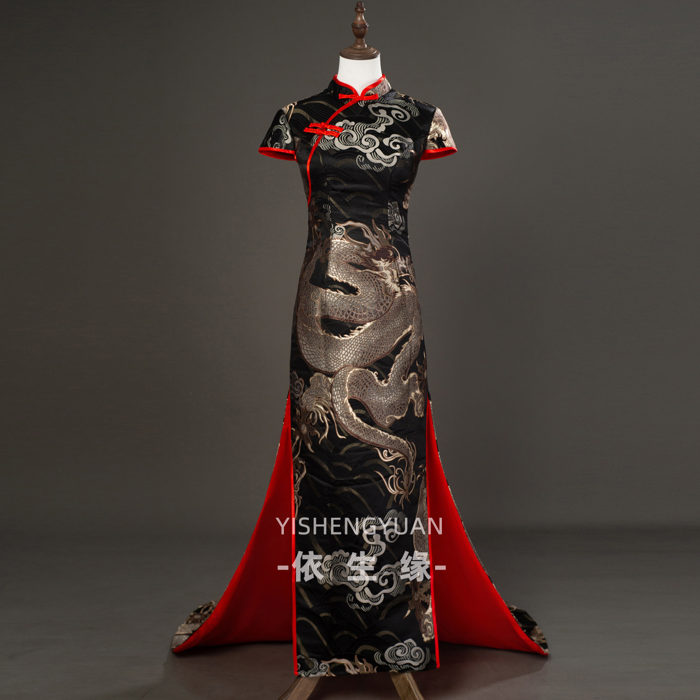 2026新品高端黑色长款模特队T台走秀旗袍晚礼服拖尾龙纹演出服