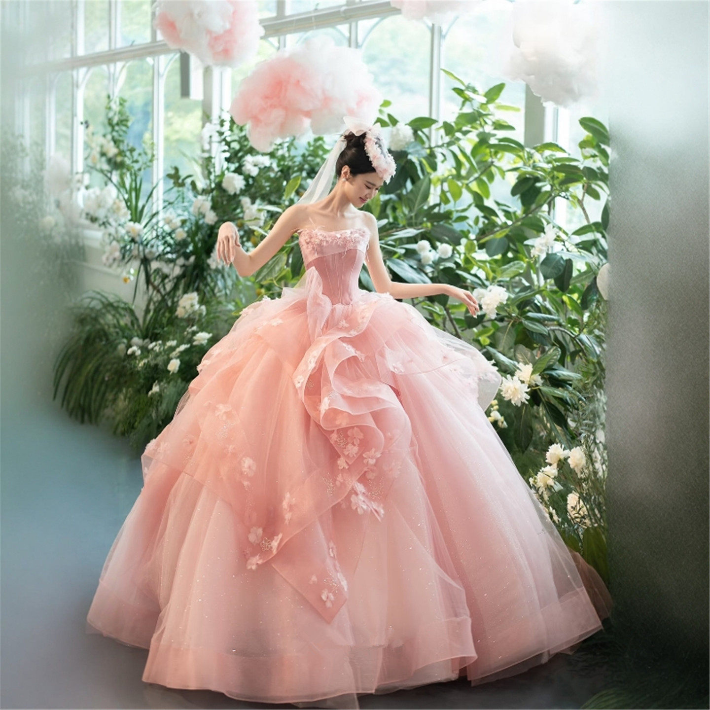 影楼主题摄影服公主风抹胸粉色婚纱女拖尾蓬蓬裙大码梦幻婚纱礼服