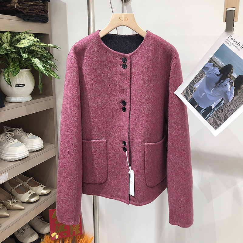 新品可以两面穿的羊绒大衣女短款