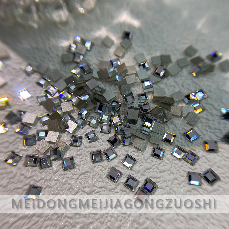 美甲饰品施家小正方形水钻平底银白DIY指尖指甲装饰品美甲店专用,彩妆/香水/美妆工具,指甲装饰,淘宝优惠券,粉丝福利购,淘宝优惠卷