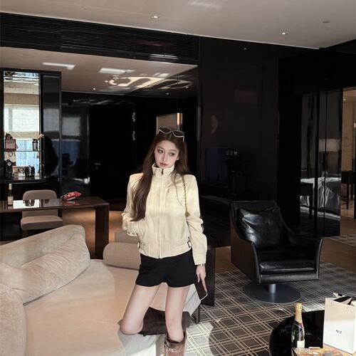 高级感美式复古鹿皮绒短款外套女秋季甜酷休闲百搭立领机车服夹克