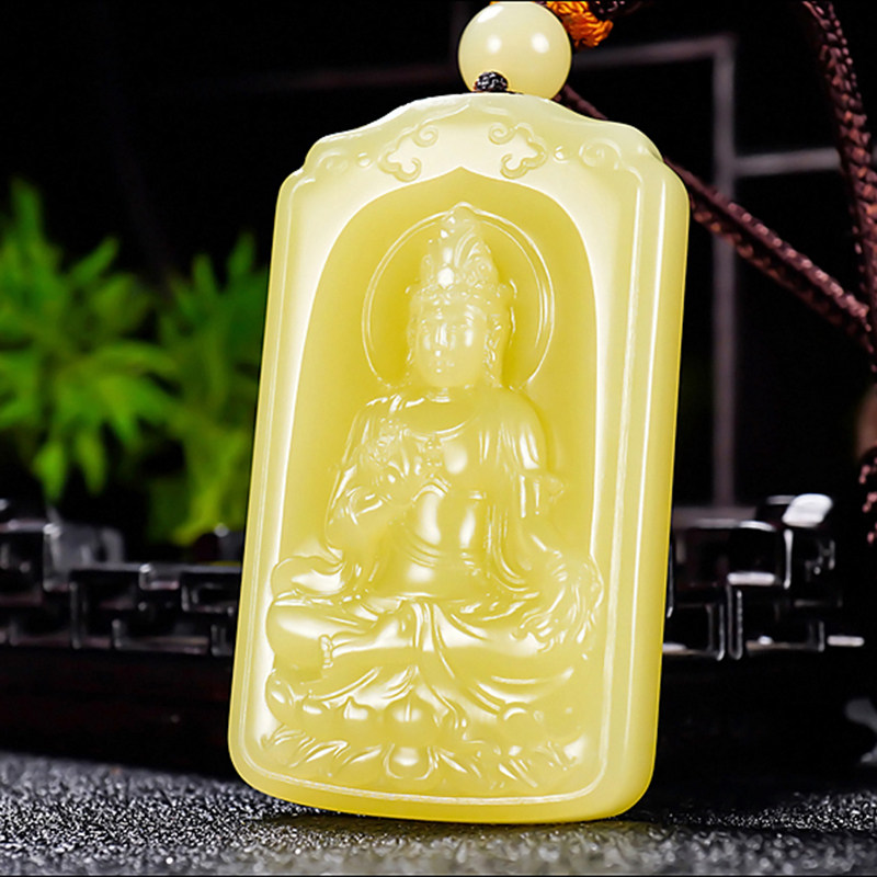 新疆大师冯立辉作品 和田玉若羌鸡油黄黄玉观音牌挂件68.09克