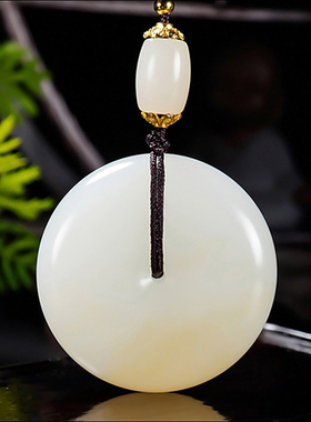 新疆大师郭磊作品和田玉且末金山料糖羊脂白玉平安扣挂件31.05克