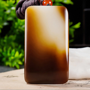 新疆冯立辉作品和田玉且末料糖白玉平安无事牌挂件68.12克