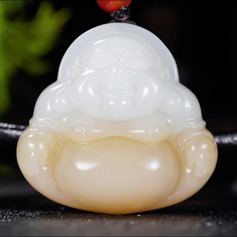 新疆大师郭磊作品和田玉糖羊脂白玉且末金山料笑佛挂件19.57克