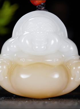 新疆大师郭磊作品和田玉糖羊脂白玉且末金山料笑佛挂件19.57克