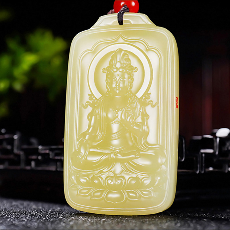 新疆大师张亚龙作品 和田玉若羌黄玉观音挂件51.96克