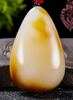 新疆大师郭磊作品和田玉且末金山料糖白玉时来运转原石25.06克