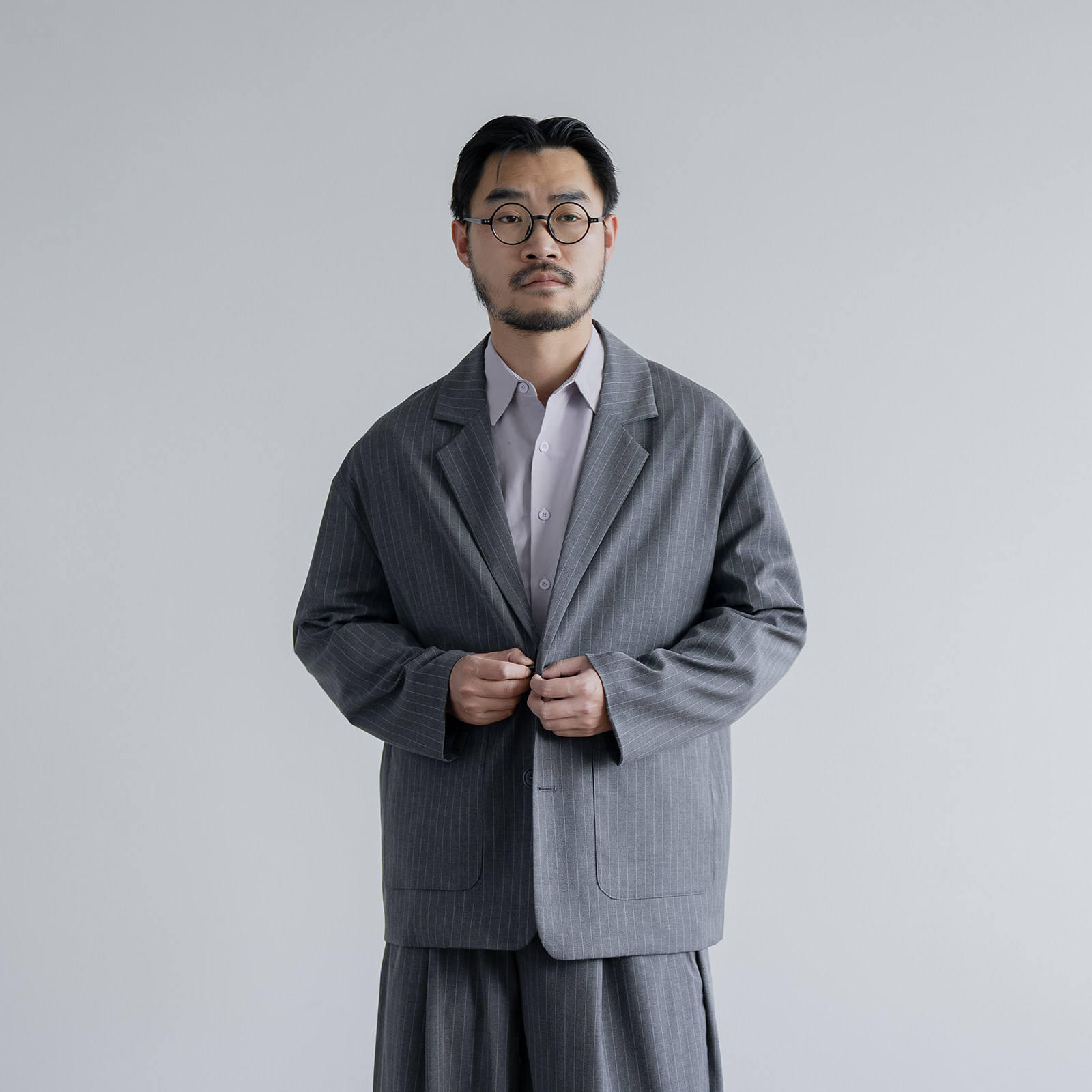 雾撞山野新款日系复古灰色条纹西装男宽松通勤休闲风单西外套西服