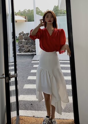 韩系甜美洋气设计感小众荷叶边不规则半身裙小个子穿搭很仙的裙子
