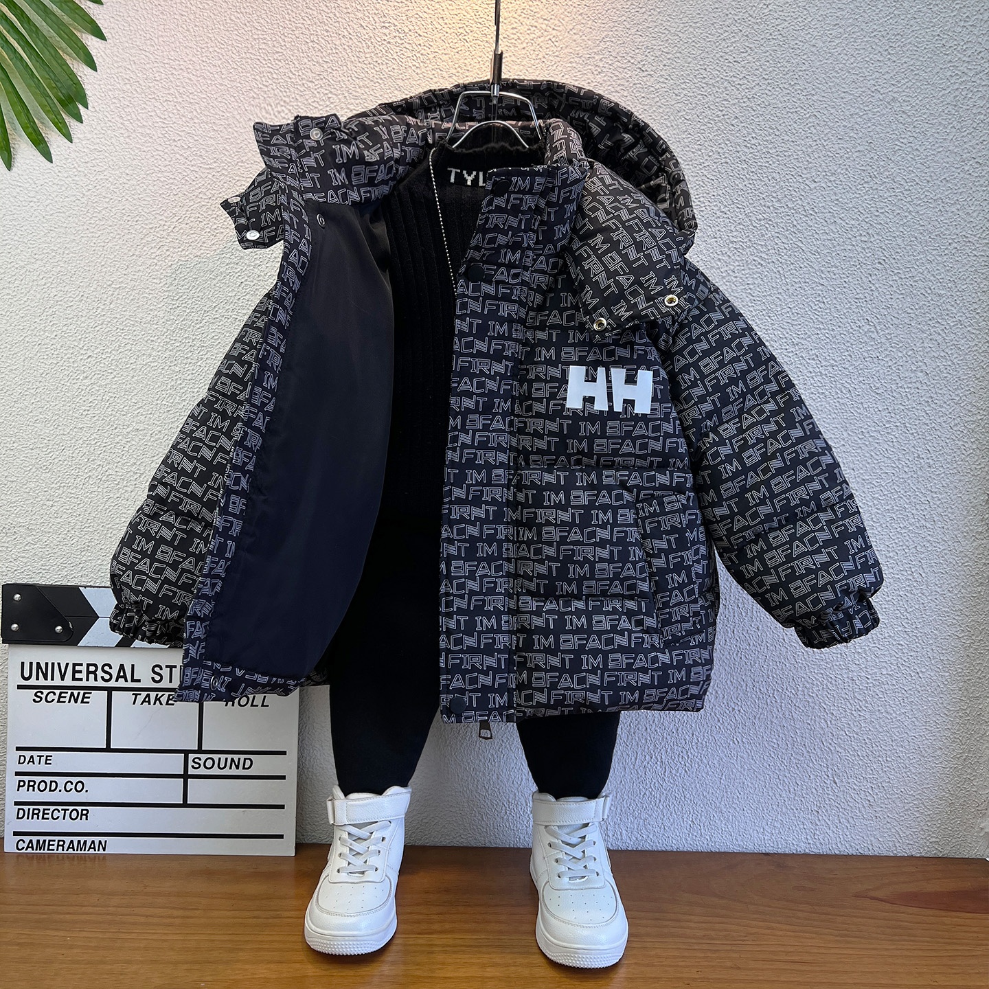 男童羽绒服爆款2025新款儿童羽绒服男宝大童冬装高充绒量羽绒外套