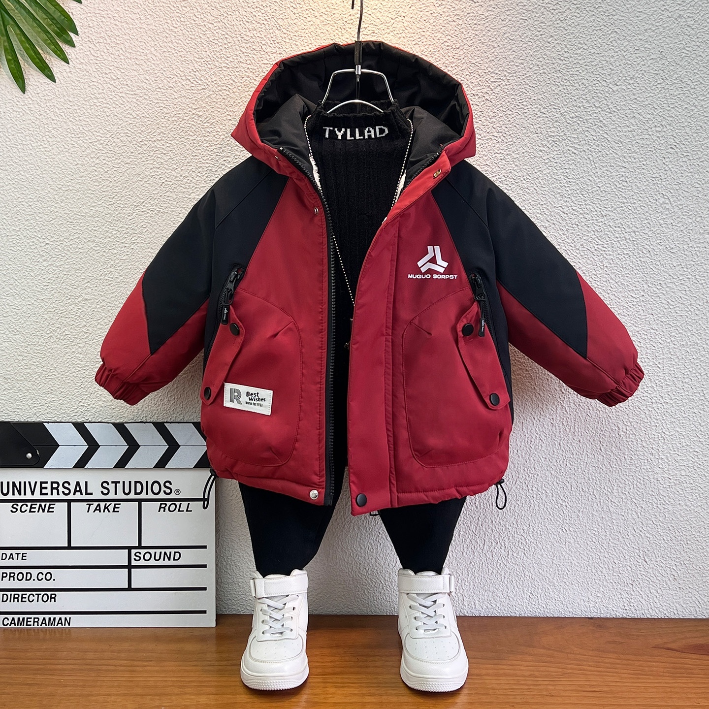 儿童冲锋衣外套男2025新款冬装童装男童户外防风防水加绒加厚风衣