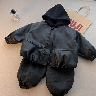 2026新款儿童春装套装男童衣服潮帅气时髦宝宝春秋皮衣卫衣三件套