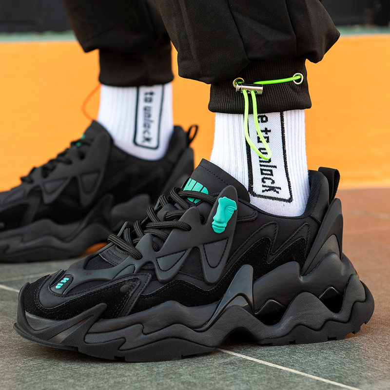 潮牌麒麟鞋秋冬机能潮流设计老爹鞋厚底运动鞋休闲黑武士男鞋
