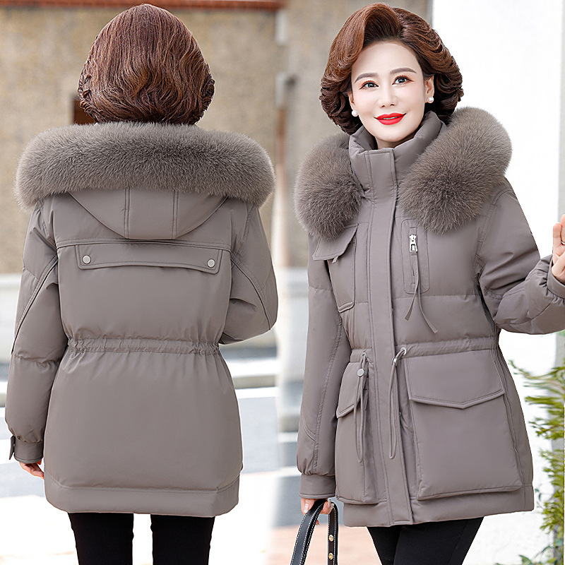 专柜真毛领羽绒服女装中年妈妈装连帽外套百搭气质修身厚款外套女