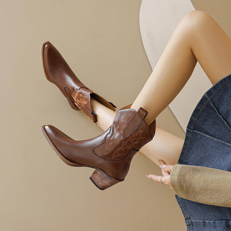 内外全皮绣线短靴女尖头西部靴马丁靴耳朵皮靴单靴V口粗跟皮鞋秋