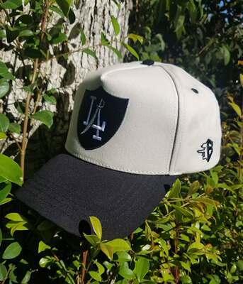 DODGERS x RAIDERS SNAPBACK 道奇队联名突袭者棒球帽突突LA