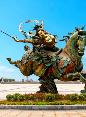 玻璃钢古代少女景观人物雕塑定制