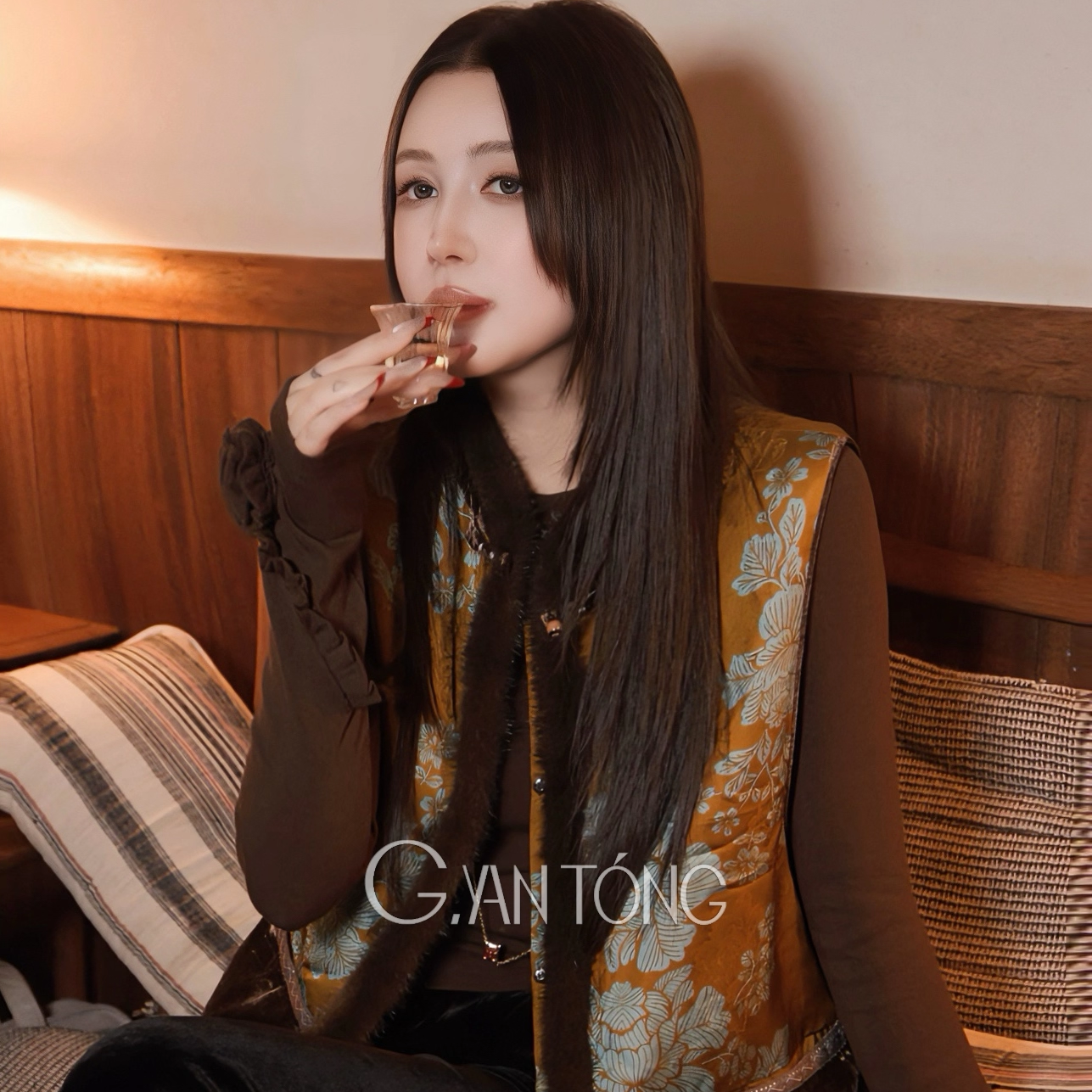 轻奢90鹅绒拼水貂马甲真丝