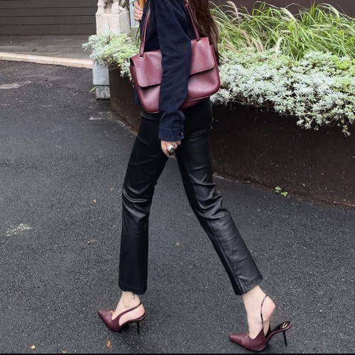 秋新款显瘦修身高级感微喇皮裤女