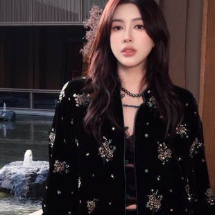 Gyan郭彦彤彦彤年服新款时尚真丝丝绒外套重工钉珠新中式WT1123