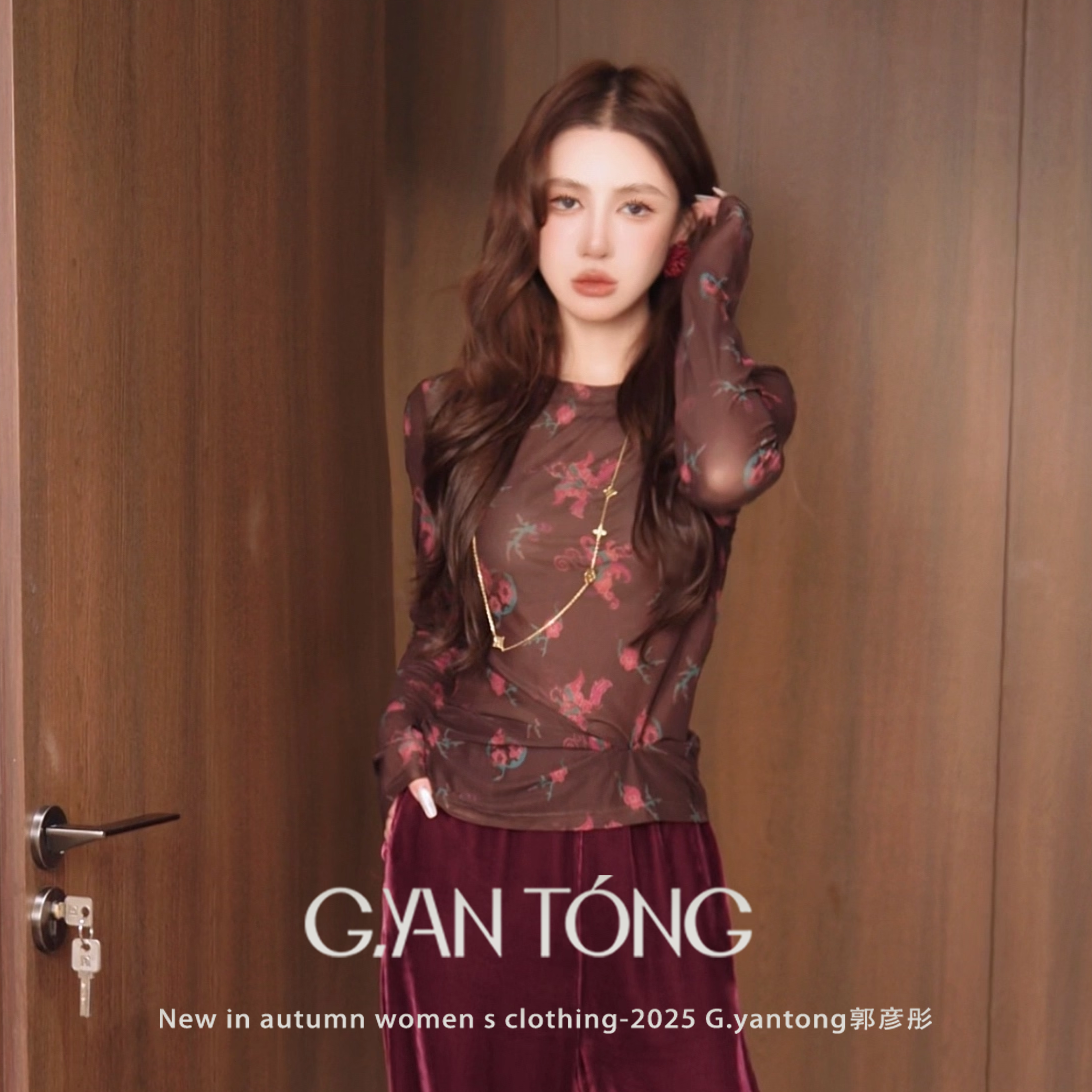 印花圆领长袖上衣T恤女早春款