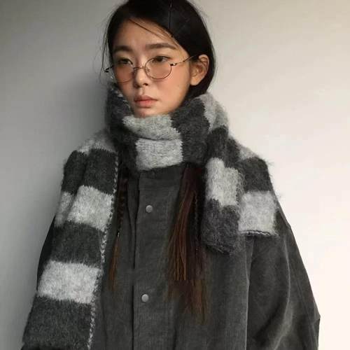 BKP 搭配好物 韩系设计感复古气质条纹氛围高级感马海毛撞色围巾