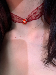 心动讯号 红色蕾丝choker颈链女氛围感锁骨链辣妹项圈高级感百搭