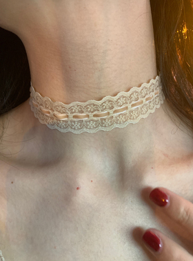 原创款 燕麦肤色choker女高级感蕾丝颈链配饰秋冬锁骨链贴脖项链