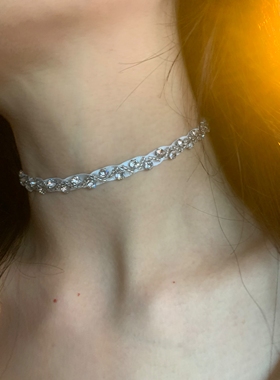 白色锆石碎片choker颈链女细款闪钻锁骨链个性宴会生日颈带配饰潮