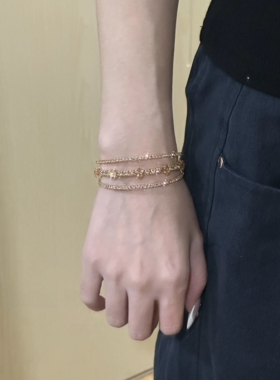 爆闪香槟金色多层手镯女欧美复古贵气感手环辣妹精致显手细长手链