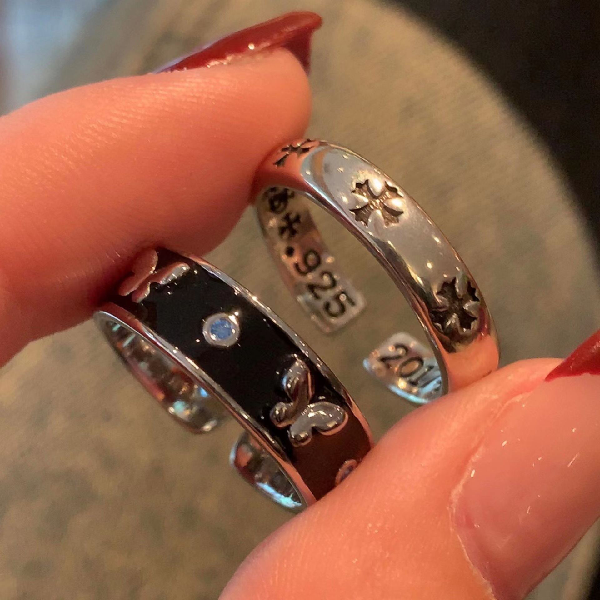 黑色滴釉蝴蝶戒指女开口可调节