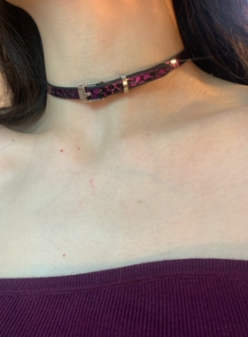 棠洛 原创紫色漆皮蛇纹choker颈链女辣妹皮带扣项圈y2k甜酷锁骨链