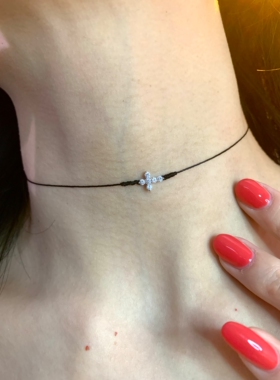 原创小鼻嘎 锆石十字架choker颈链小众高级感极细项圈短款锁骨链