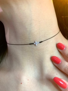 原创小鼻嘎 锁骨链 锆石十字架choker颈链小众高级感极细项圈短款