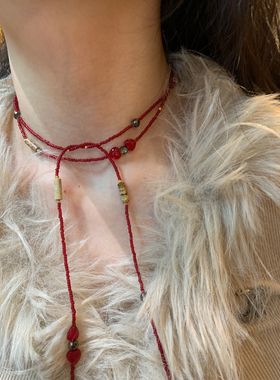 一条式 高级感红色串珠项链女长款贴脖绕颈毛衣链辣妹风颈链2026